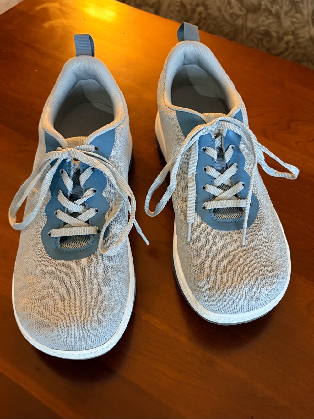 Alegria In8 Light Blue Knit Lace-Up Sneakers. Comfy ✅ Arch Support ✅ Airy ✅.